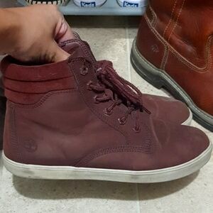 Timberland high rise maroon boot shoes